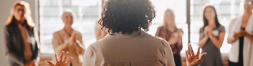 CCI  au féminin visuel page se lancer 